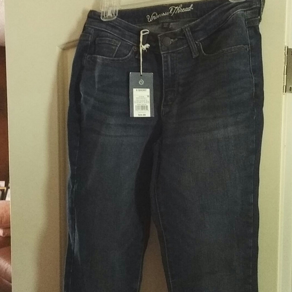UNIVERSAL THREAD JEANS 6 SHORT